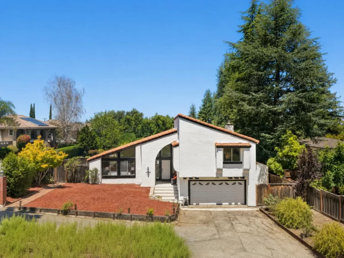 4BR House for Sale in Los Gatos, CA