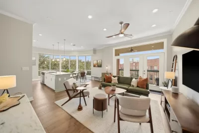 2BR Condo for Sale in Houston, TX