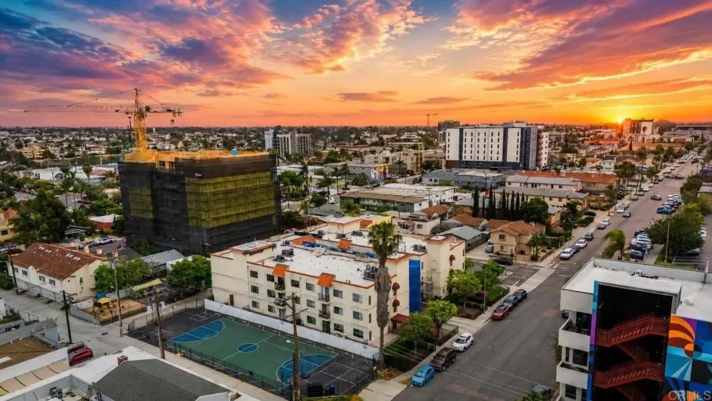 2BR Condo for Sale in San Diego, CA