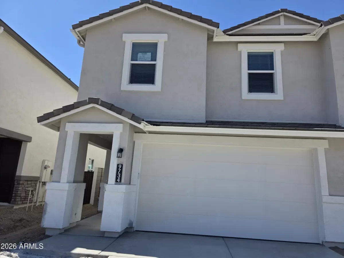 4BR Townhouse for Sale in Phoenix, AZ