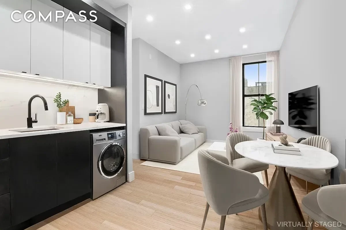 2BR Townhouse for Rent in Brooklyn, NY