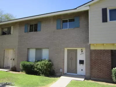 4BR Townhouse for Rent in Phoenix, AZ
