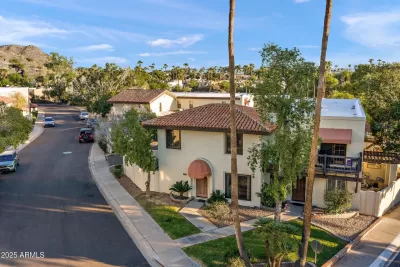 2BR Townhouse for Sale in Phoenix, AZ