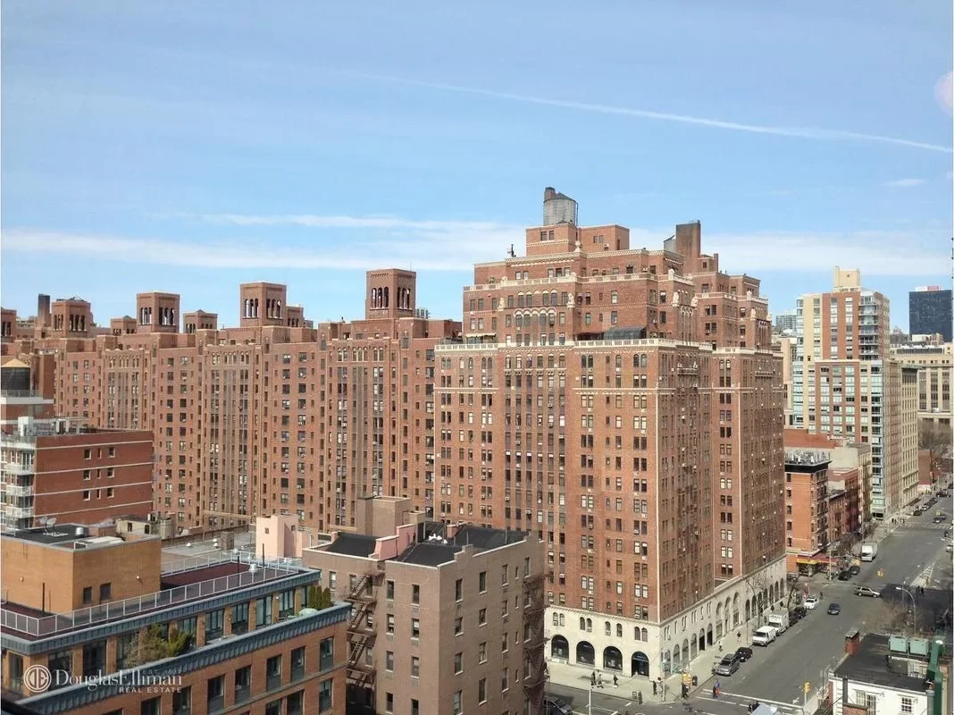 Condo for Sale in New York, NY