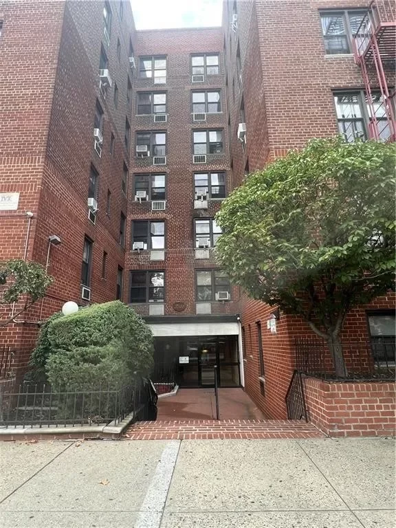 1BR Condo for Sale in Brooklyn, NY