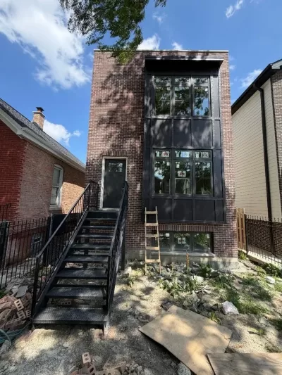 3BR House for Sale in Chicago, IL