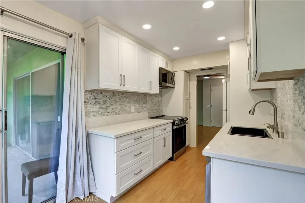 1BR Condo for Sale in Monterey Park, CA