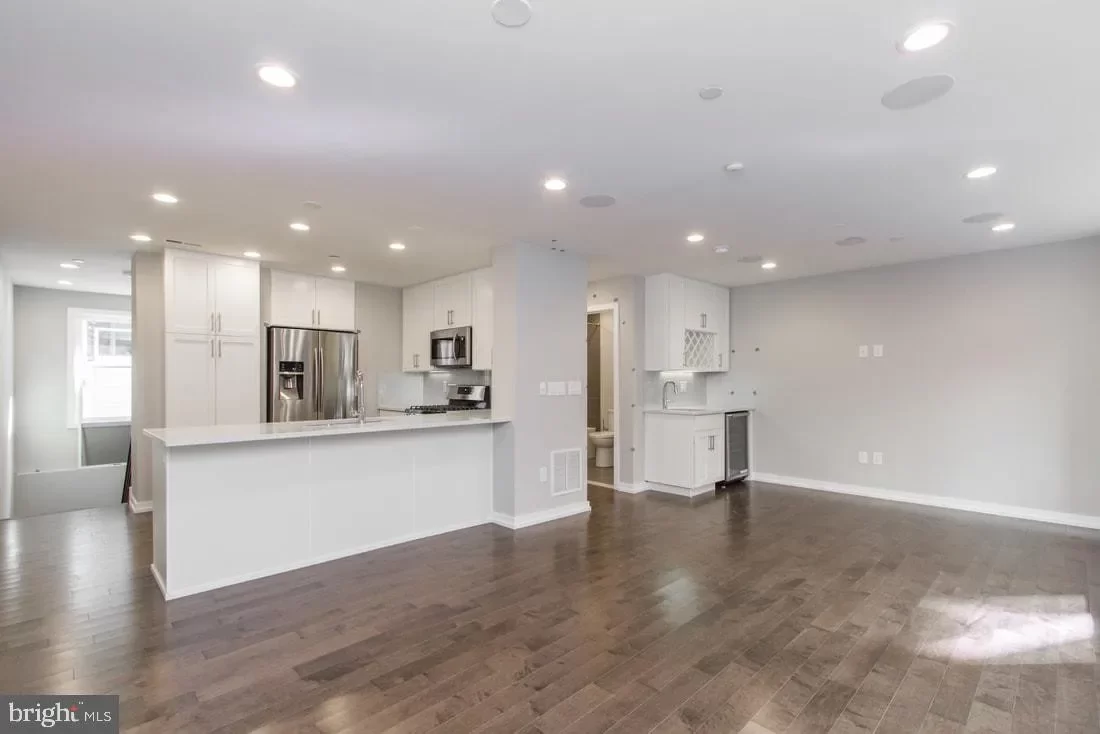 3BR Apartment for Rent in Philadelphia, PA