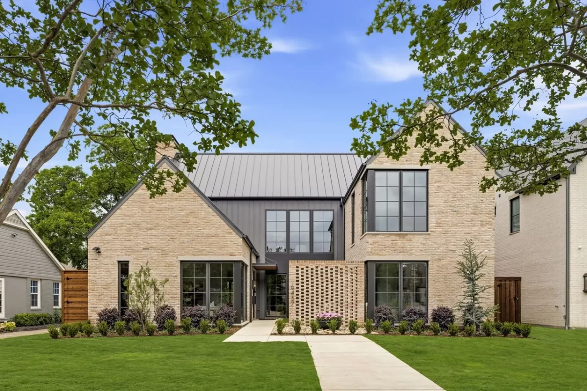 5BR House for Sale in Dallas, TX