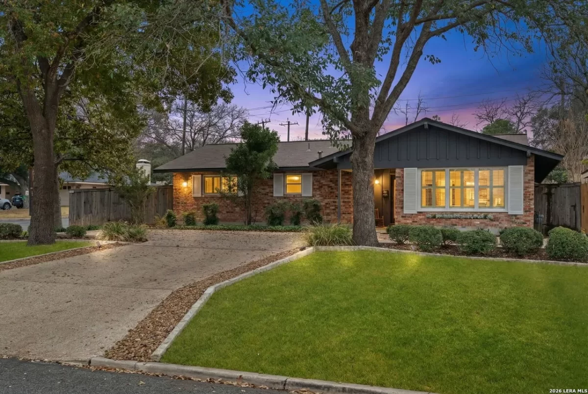 4BR House for Sale in San Antonio, TX
