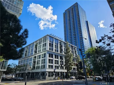 2BR Condo for Sale in Los Angeles, CA