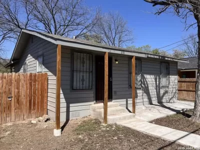 3BR House for Sale in San Antonio, TX