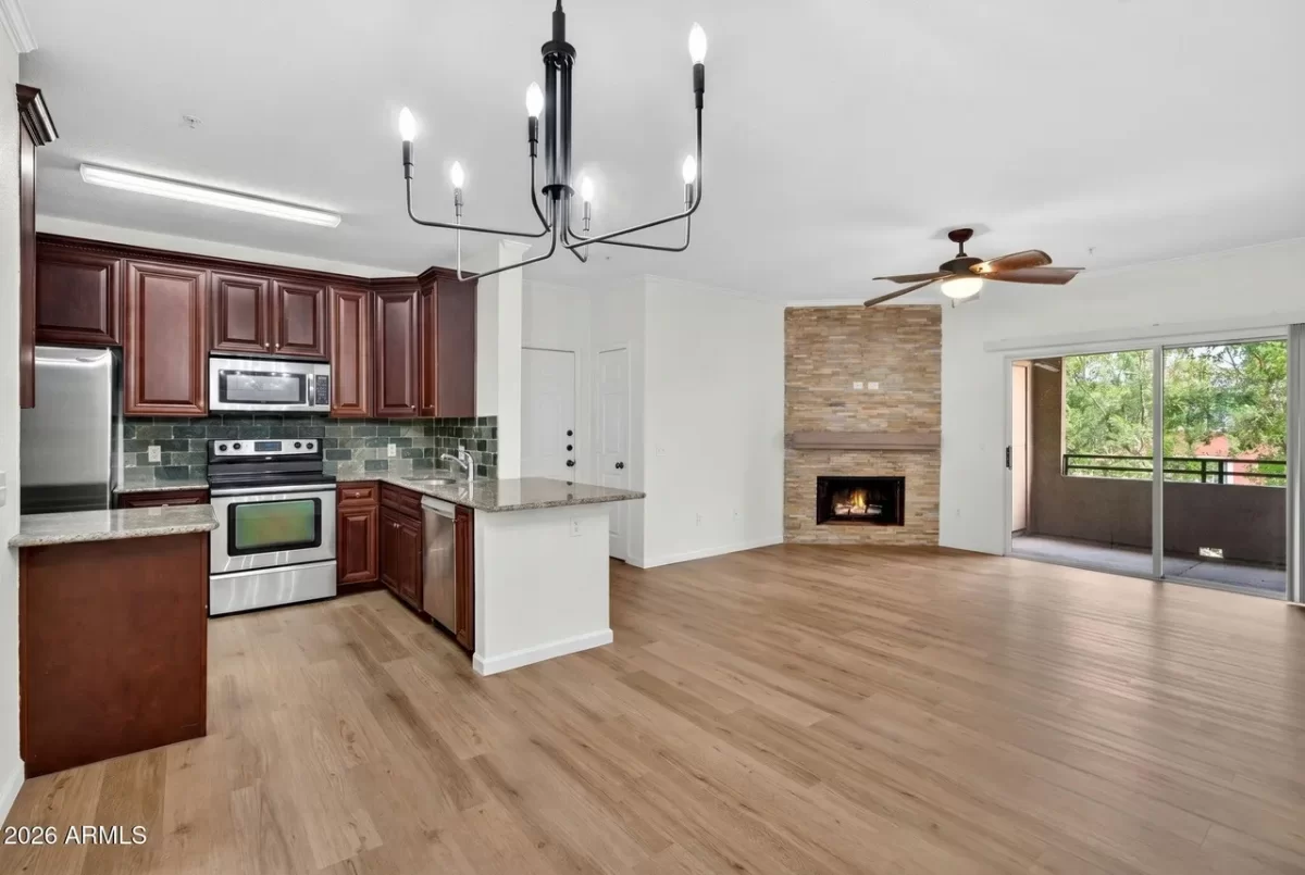 2BR Condo for Sale in Phoenix, AZ