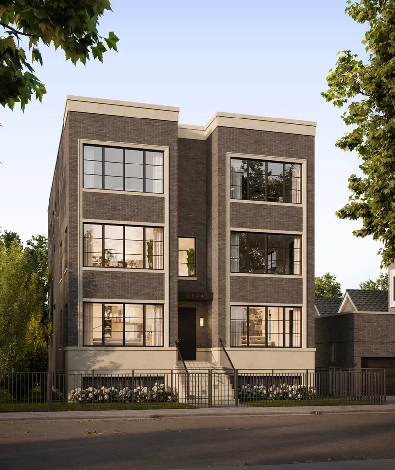 4BR Condo for Sale in Chicago, IL