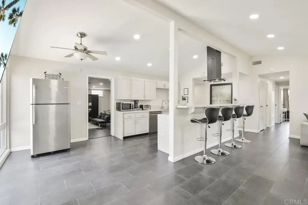 4BR House for Sale in San Diego, CA