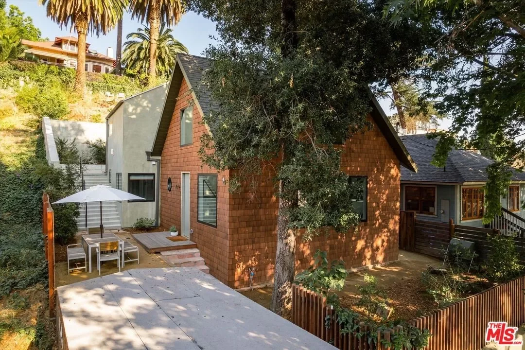 3BR House for Sale in Los Angeles, CA