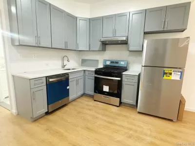 3BR Apartment for Rent in Astoria, NY