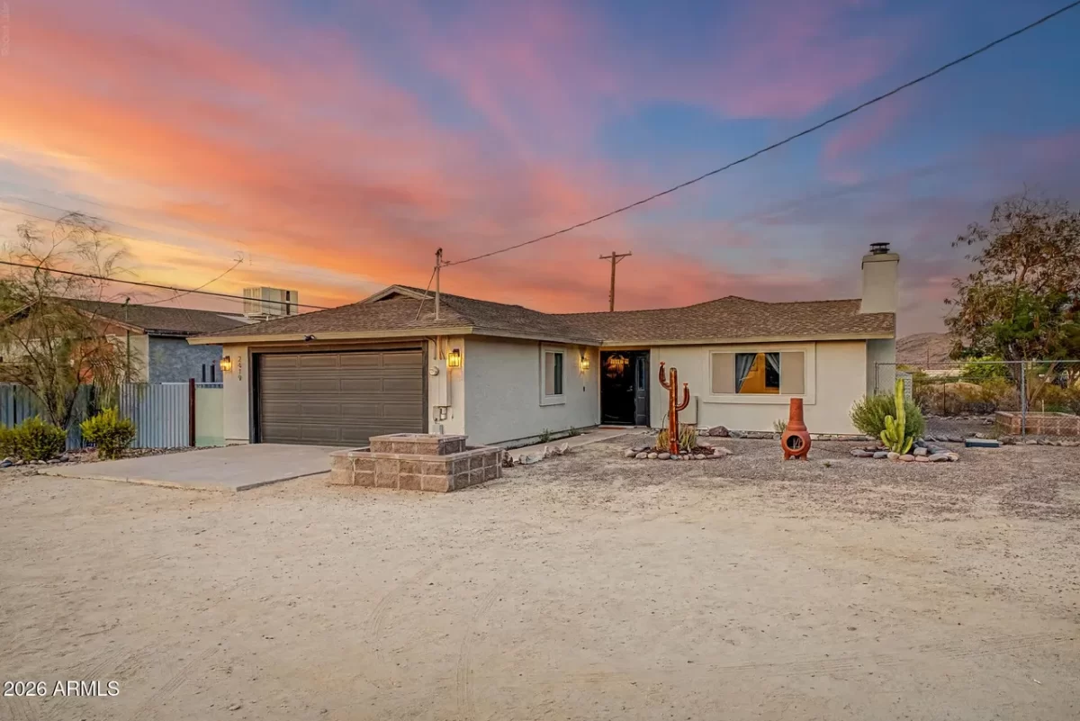 3BR House for Sale in Phoenix, AZ