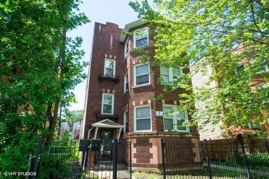 4BR Apartment for Rent in Chicago, IL