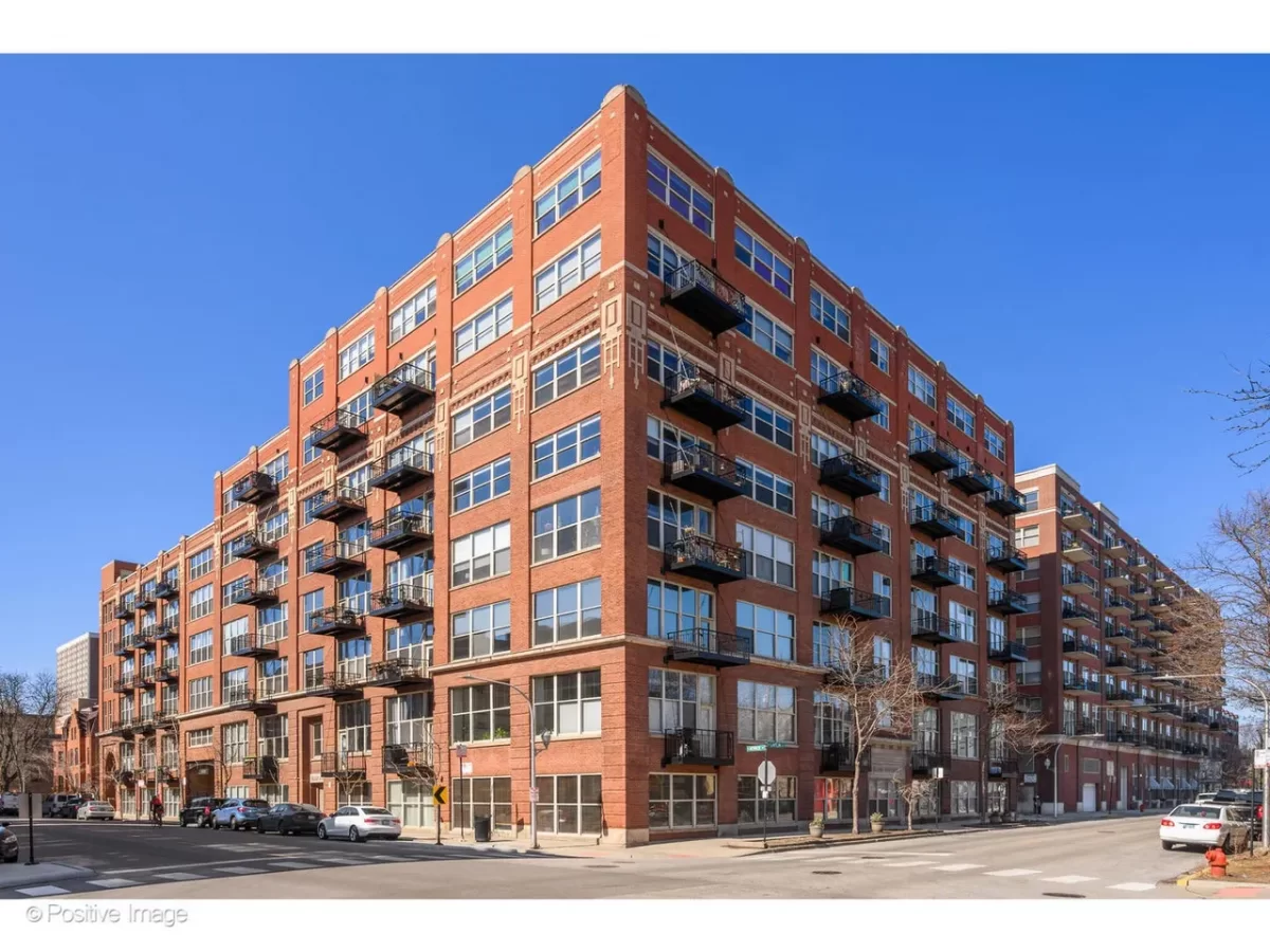 1BR Condo for Sale in Chicago, IL