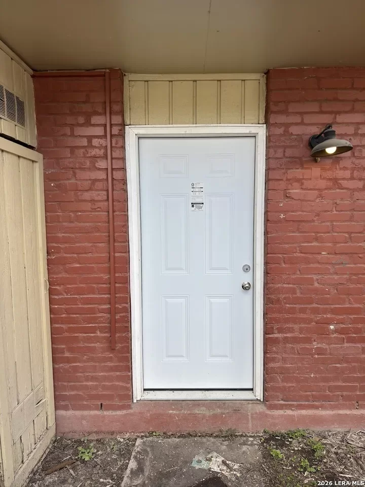 2BR House for Rent in San Antonio, TX