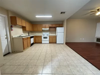 2BR Duplex for Rent in San Antonio, TX