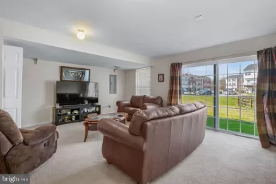 3BR Townhouse for Sale in Woodbury, NJ