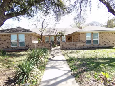 4BR Multi-Family for Sale in Dallas, TX
