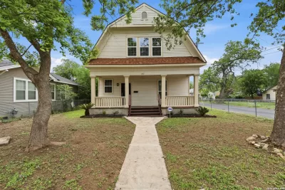 3BR House for Sale in San Antonio, TX