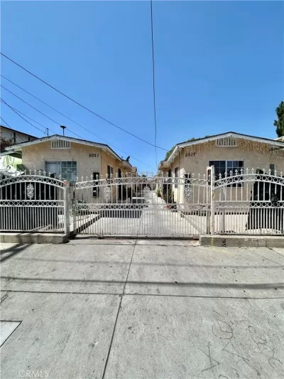 6BR Multi-Family for Sale in Los Angeles, CA