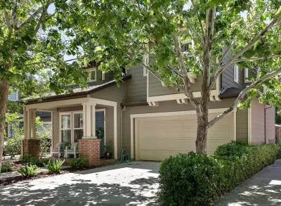4BR House for Sale in Los Gatos, CA