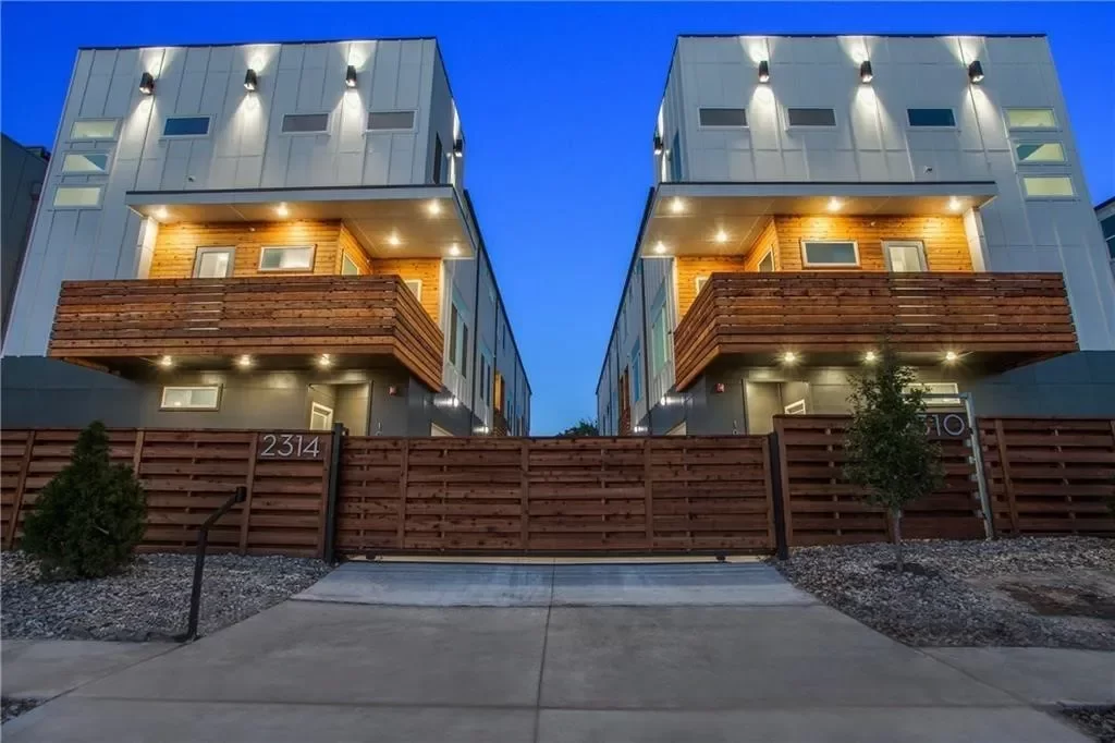 3BR Townhouse for Rent in Dallas, TX
