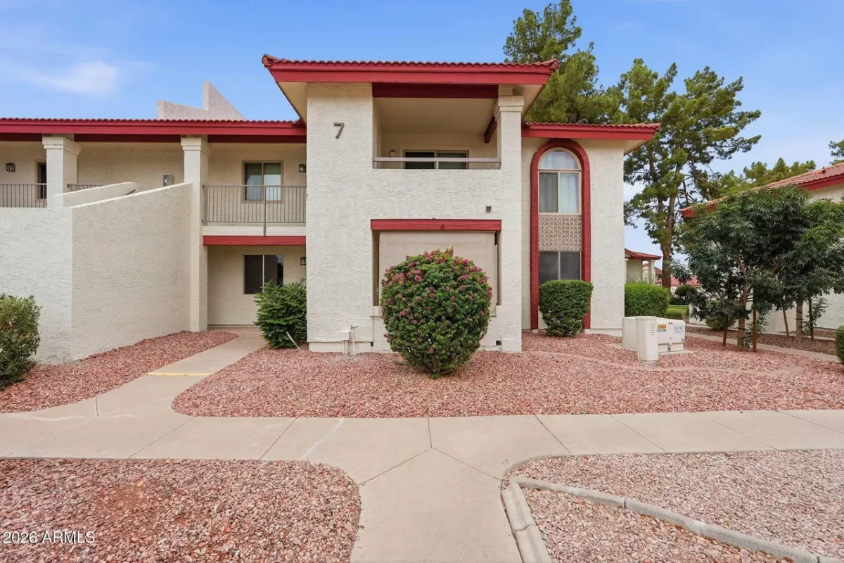 2BR Condo for Sale in Phoenix, AZ