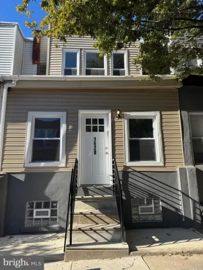 3BR Townhouse for Sale in Philadelphia, PA