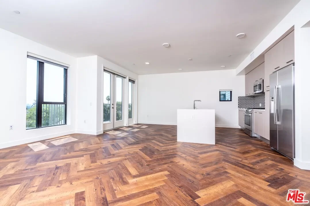 2BR Apartment for Rent in West Hollywood, CA