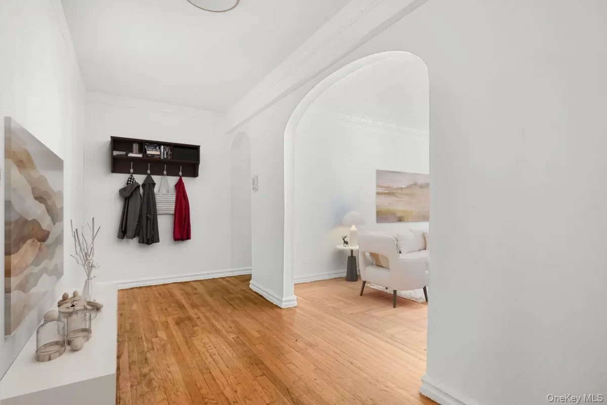 1BR Condo for Sale in Sunnyside, NY