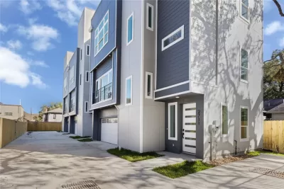 4BR House for Sale in Houston, TX