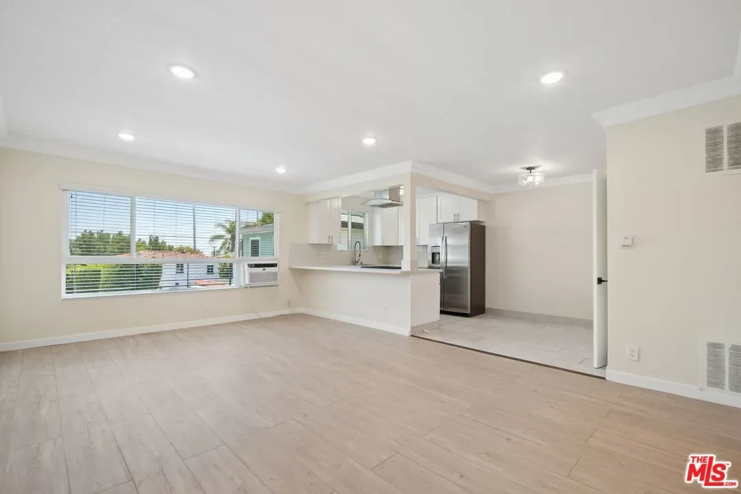 2BR Townhouse for Rent in West Hollywood, CA