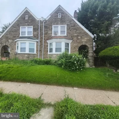 3BR Townhouse for Sale in Philadelphia, PA