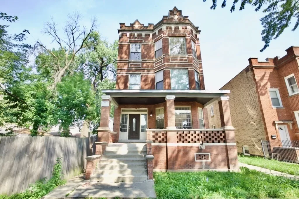 3BR House for Rent in Chicago, IL