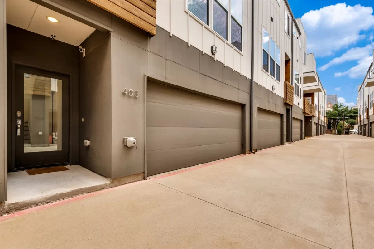 3BR Condo for Rent in Dallas, TX