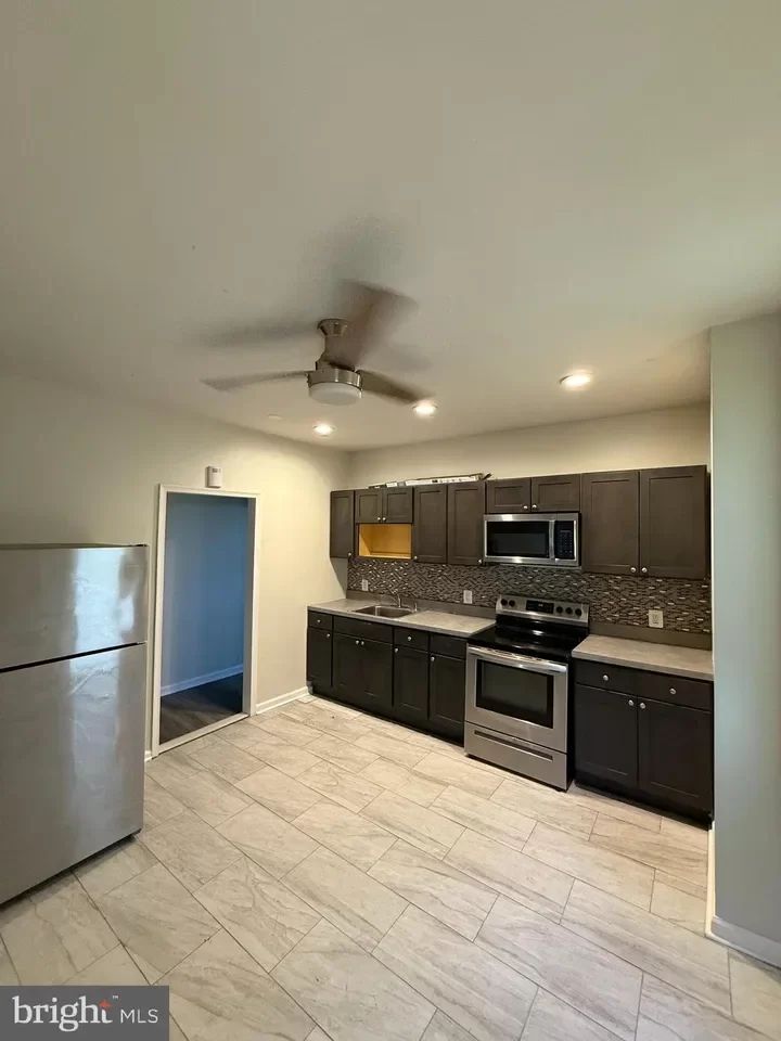 2BR Townhouse for Rent in Philadelphia, PA