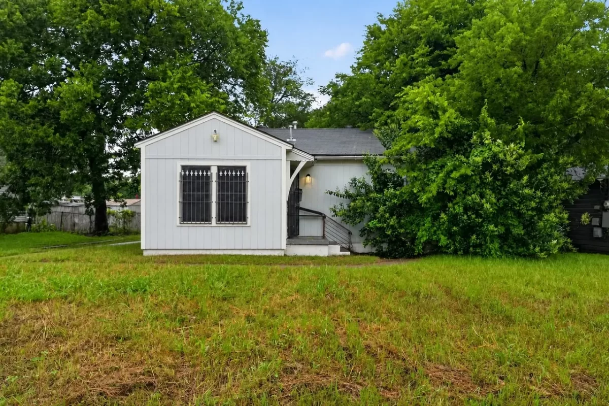 2BR House for Sale in Dallas, TX