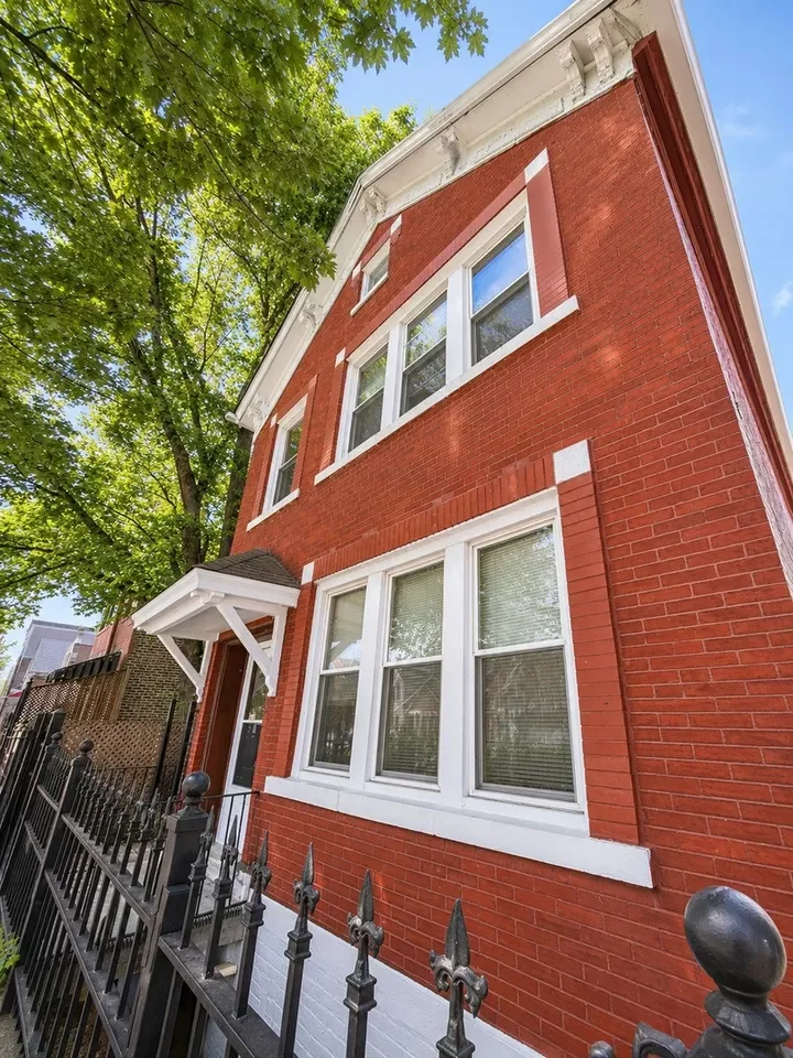 9BR Multi-Family for Sale in Chicago, IL
