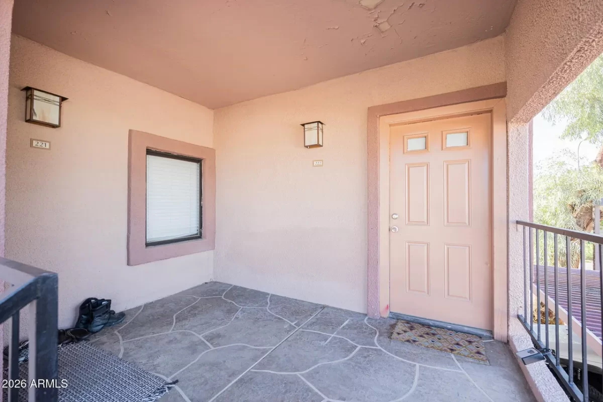 2BR Condo for Sale in Tempe, AZ