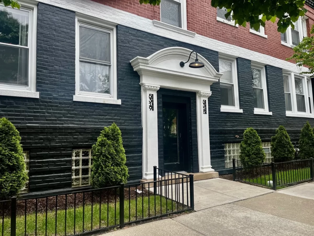 2BR House for Rent in Chicago, IL
