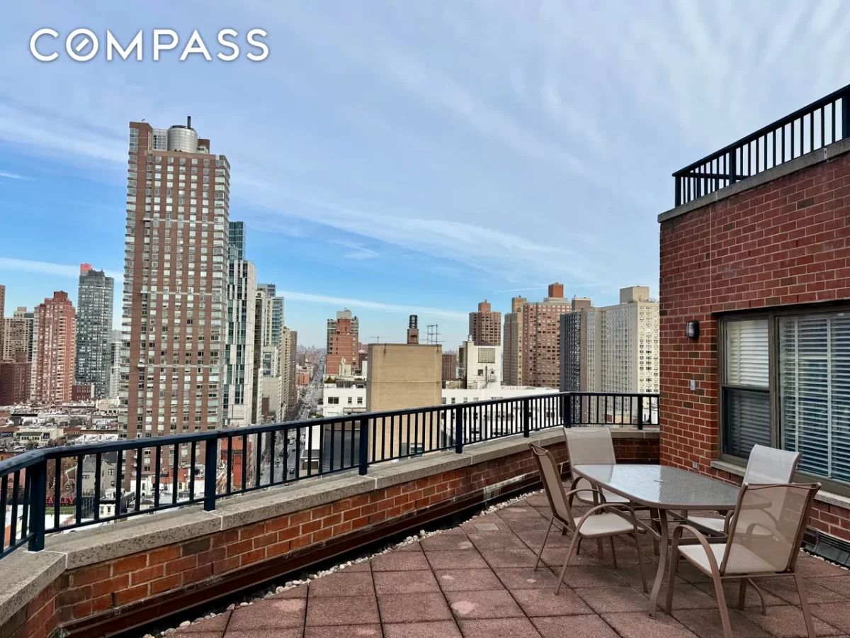 2BR Condo for Sale in Manhattan, NY
