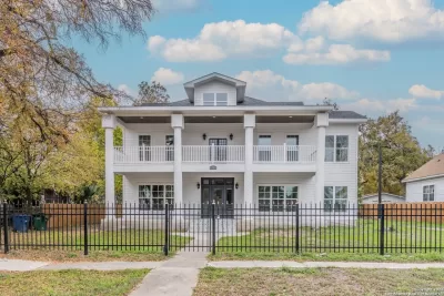 2BR House for Rent in San Antonio, TX