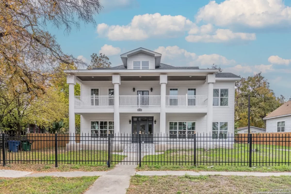 2BR House for Rent in San Antonio, TX