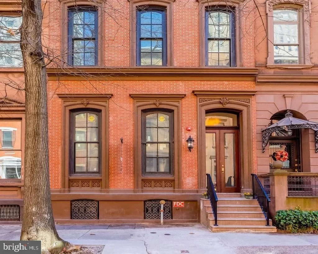 2BR Condo for Sale in Philadelphia, PA